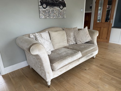 Large seater sofas - 2,